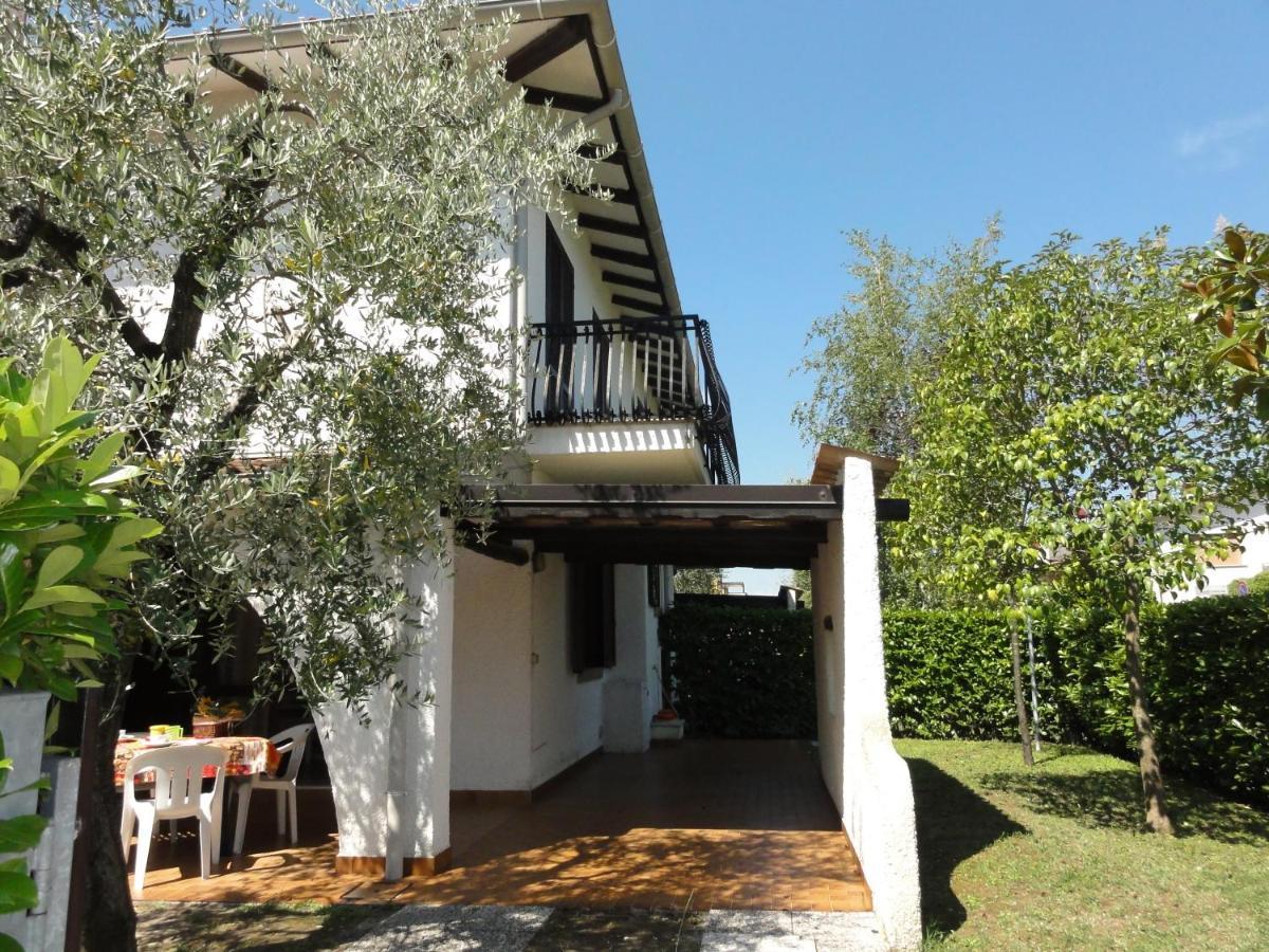 Villa Fernanda Бибионе Екстериор снимка